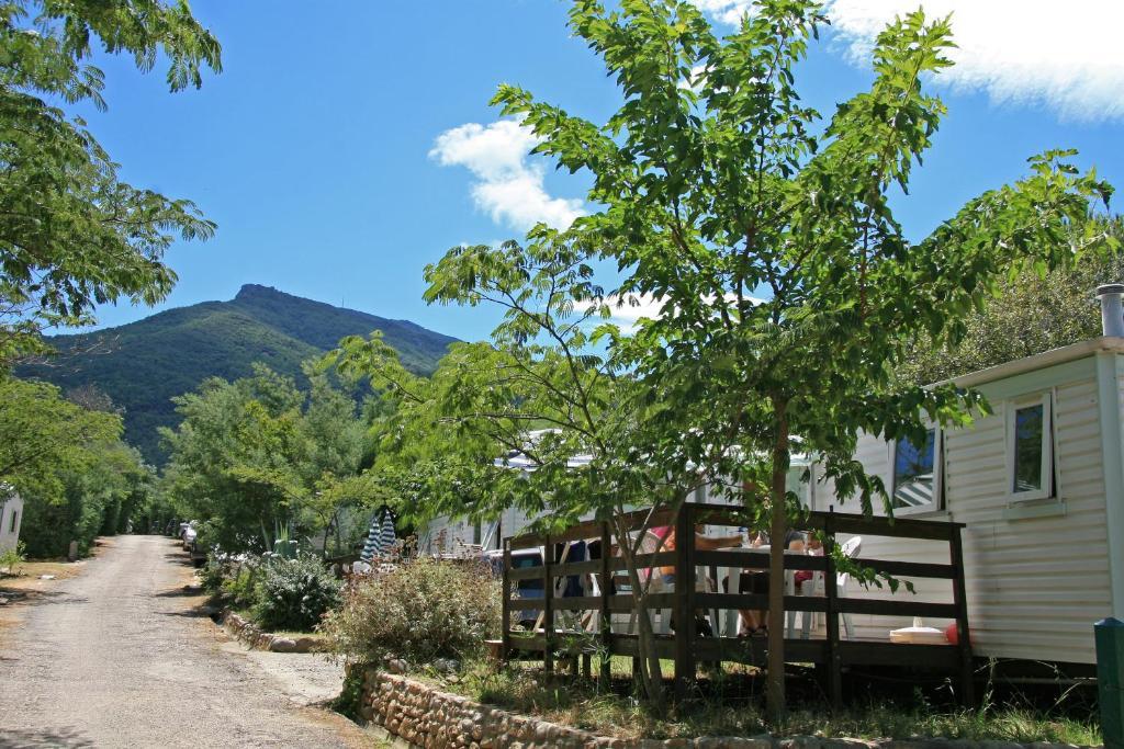 Camping Des Alberes Laroque-des-Albères Exteriör bild