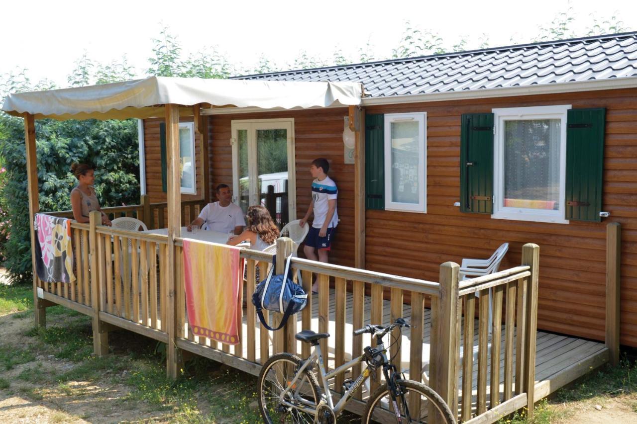 Camping Des Alberes Laroque-des-Albères Exteriör bild