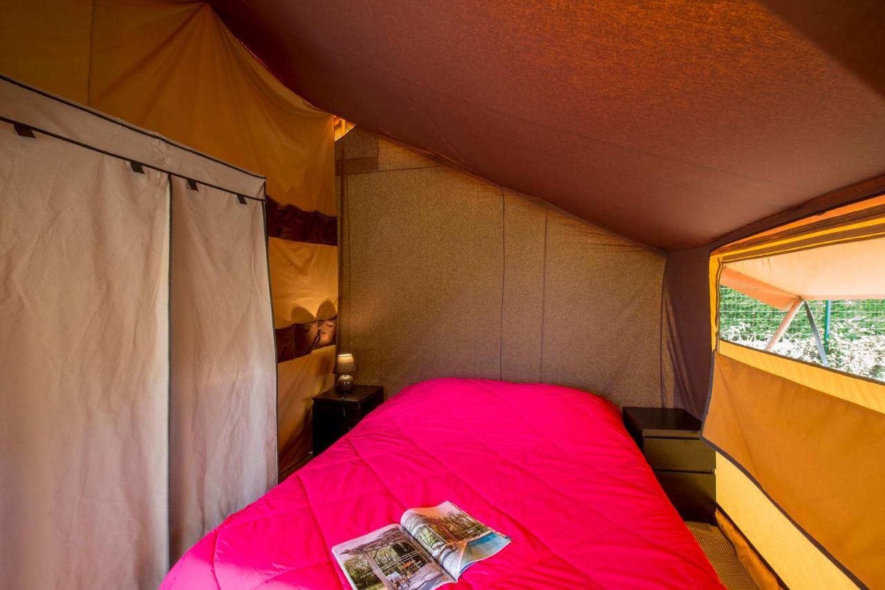 Camping Des Alberes Laroque-des-Albères Exteriör bild